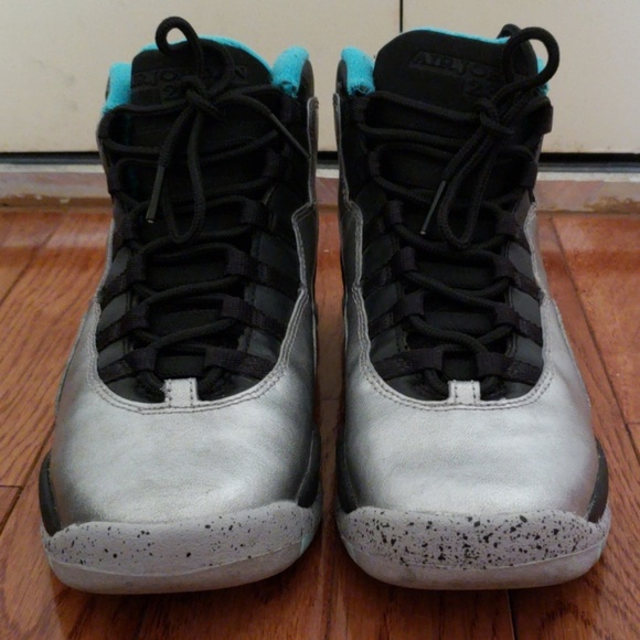 Jordan Lady Liberty Retro 10 sneakers